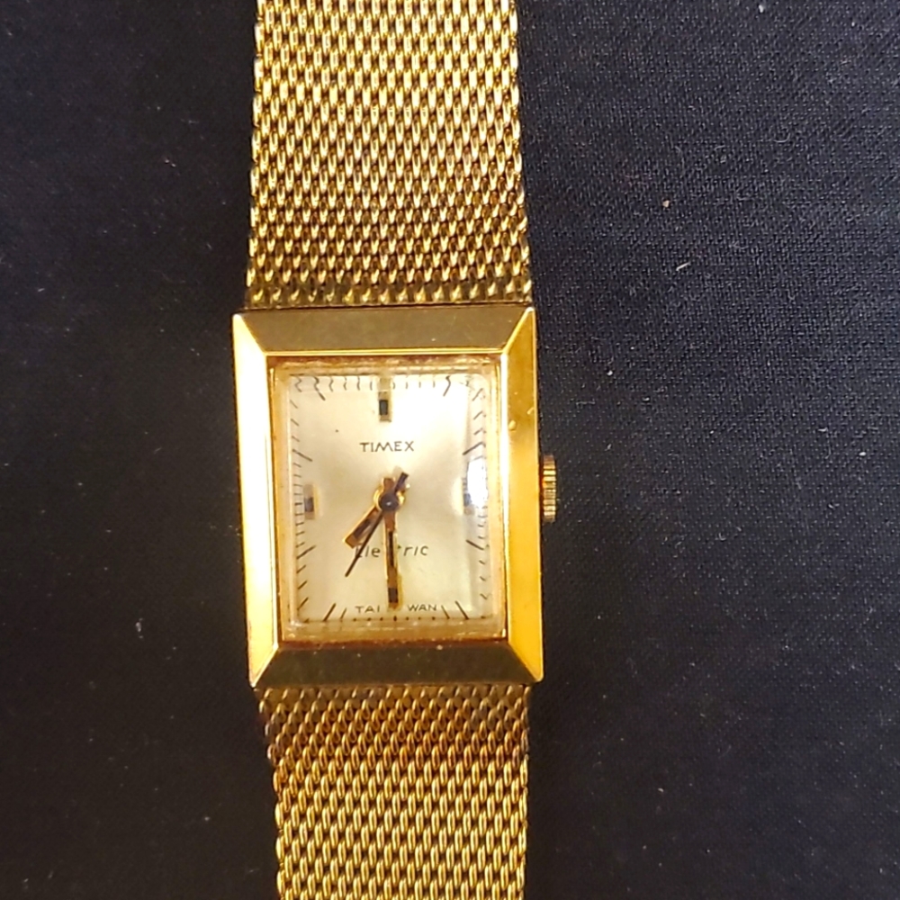 Gold womens timex watch